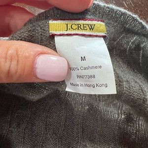 100% cashmere sweater olive green